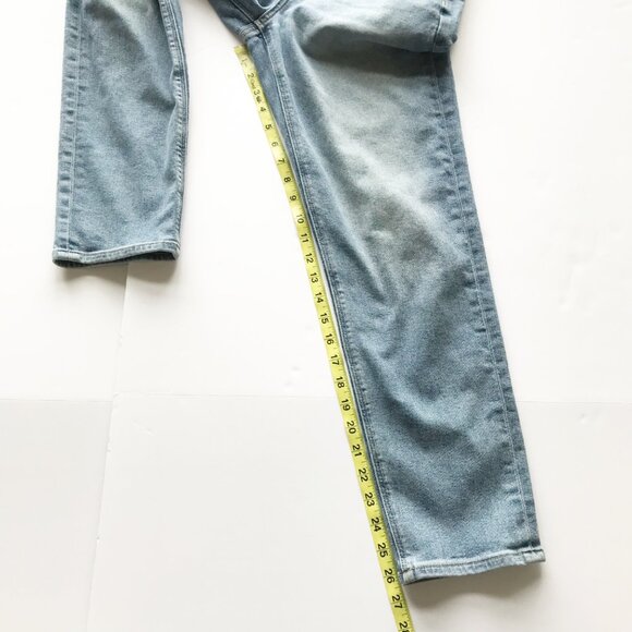American Eagle Stretch Mom Jean Light Wash High Rise Womens 6 - Picture 8 of 10